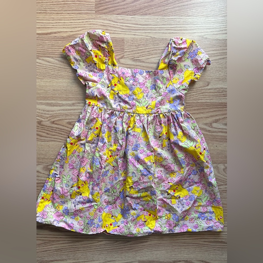Pokémon Girls Size 10-12 M-L Pikachu Sundress Boat Neck Floral Smocked Colorful
